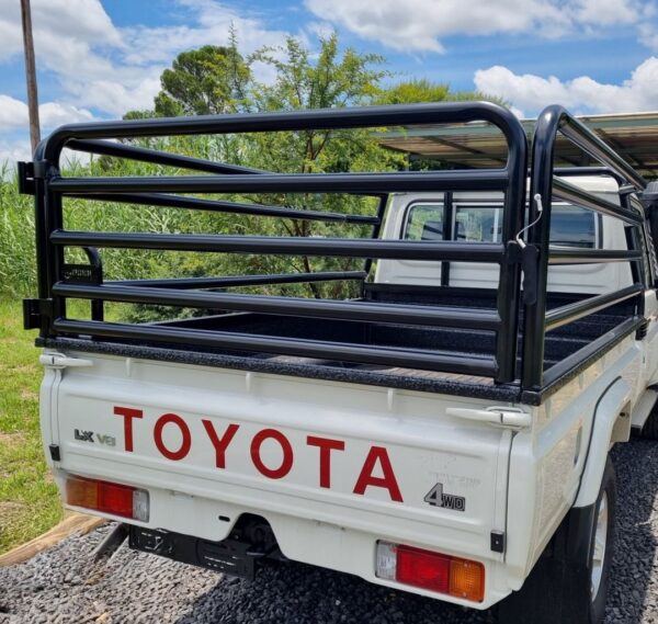 Toyota Land Cruiser Cattle Rails