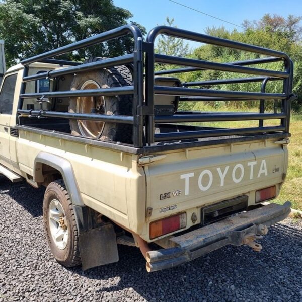 Toyota Land Cruiser Cattle Rails