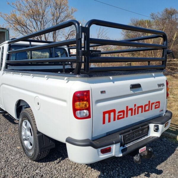 Mahindra Cattle Rails