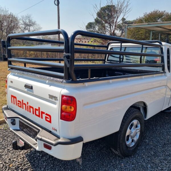 Mahindra Cattle Rails