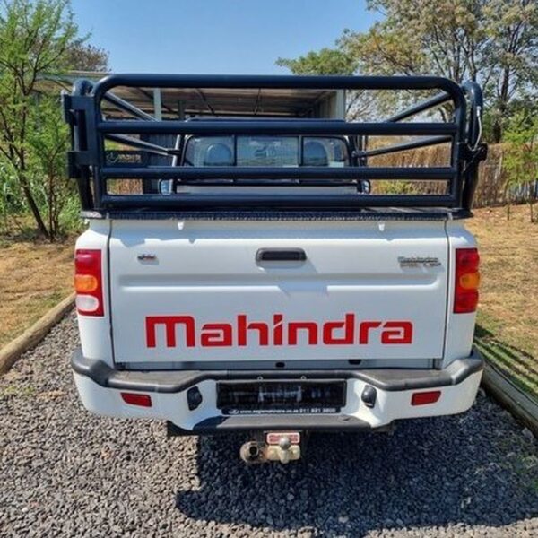 Mahindra Cattle Rails