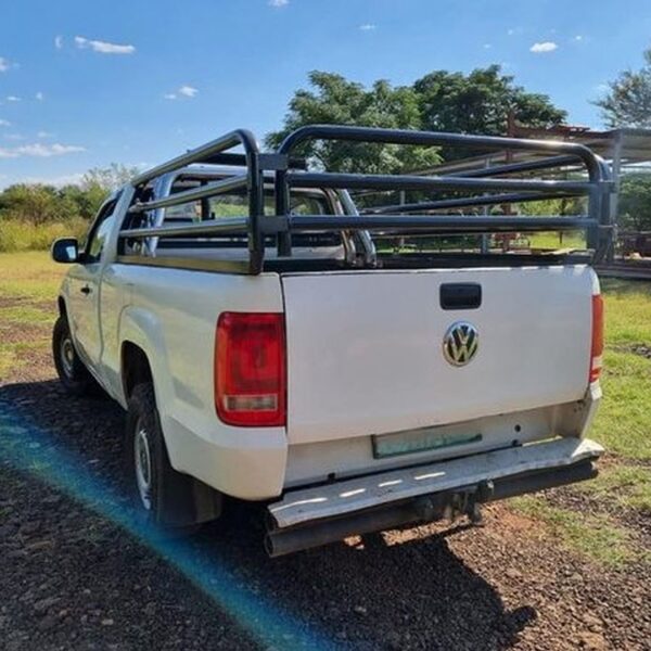 VW Amarok Cattle Rails